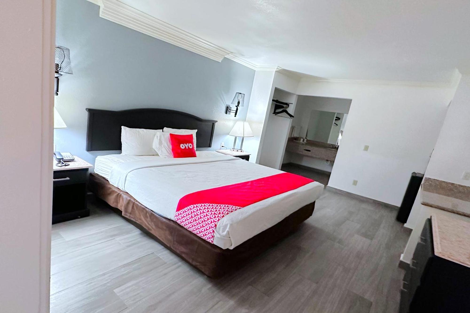 Three Rivers Executive Inn & Suites By Oyo Eksteriør billede